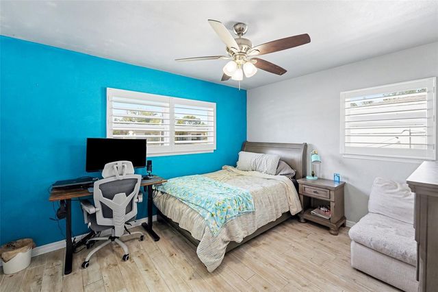 9703 48TH AVENUE N, St Petersburg, FL 33708