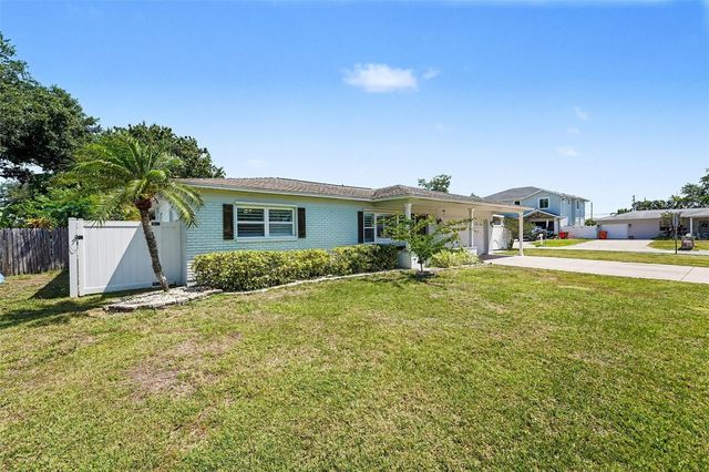 9703 48TH AVENUE N, St Petersburg, FL 33708