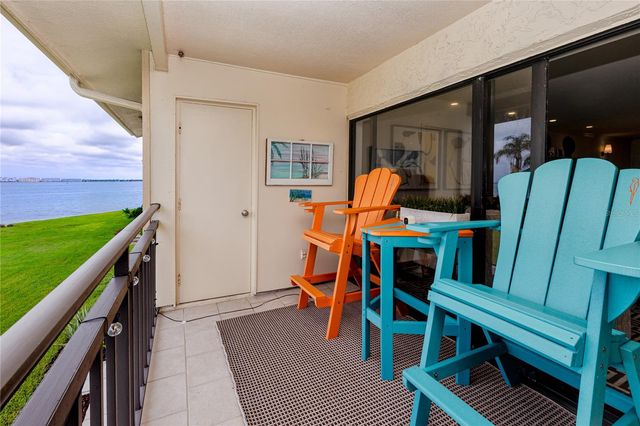 6177 SUN BOULEVARD 202, St Petersburg, FL 33715