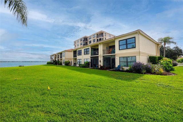 6177 SUN BOULEVARD 202, St Petersburg, FL 33715