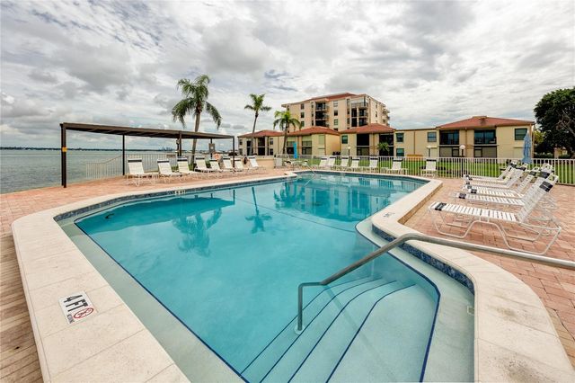 6177 SUN BOULEVARD 202, St Petersburg, FL 33715