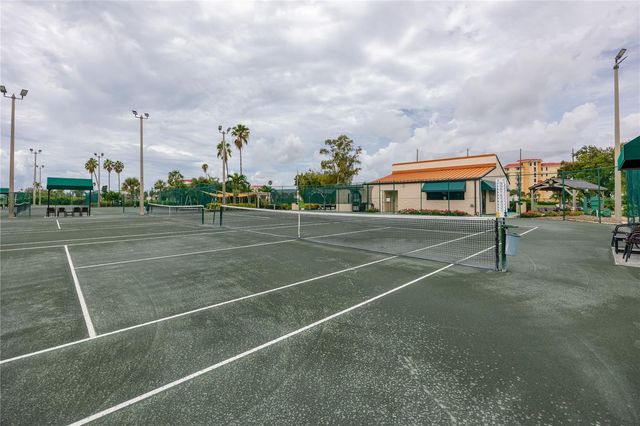 6177 SUN BOULEVARD 202, St Petersburg, FL 33715