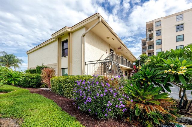 6177 SUN BOULEVARD 202, St Petersburg, FL 33715