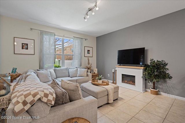 3271 Titanic Circle 39, Indialantic, FL 32903