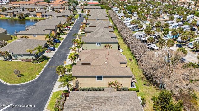 3271 Titanic Circle 39, Indialantic, FL 32903