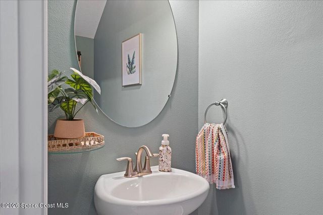3271 Titanic Circle 39, Indialantic, FL 32903