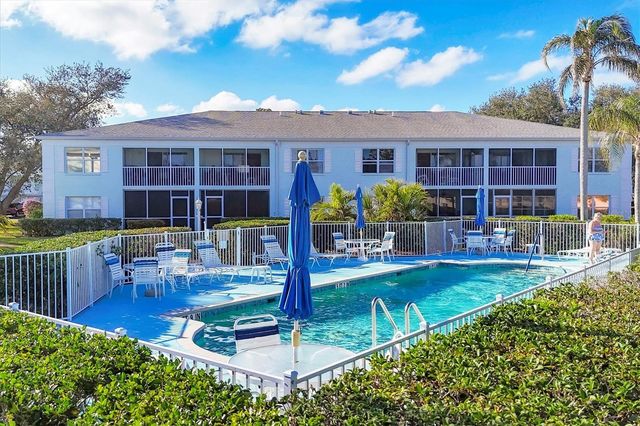 5725 GREENWOOD AVENUE 5103, North Port, FL 34287