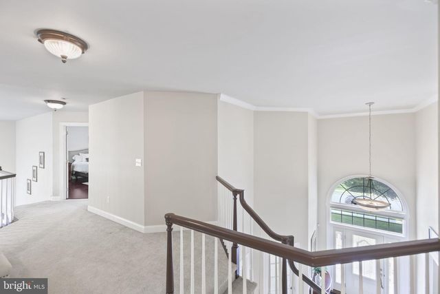 16 CUMMINGS RD, Monmouth Junction, NJ 08852
