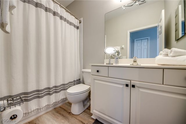 10600 Tirano CT, Fort Myers, FL 33913