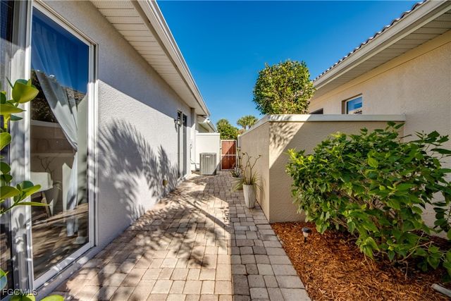 10600 Tirano CT, Fort Myers, FL 33913