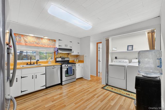 20 Heathcote Road, Carmel, NY 10512