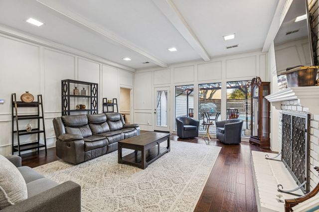 6139 Yellow Rock Trail, Dallas, TX 75248