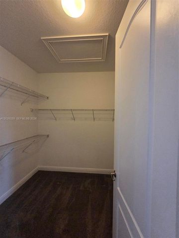8671 Lakeside Bnd 1, Parkland, FL 33076