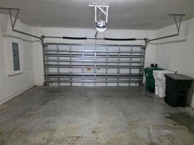 8671 Lakeside Bnd 1, Parkland, FL 33076