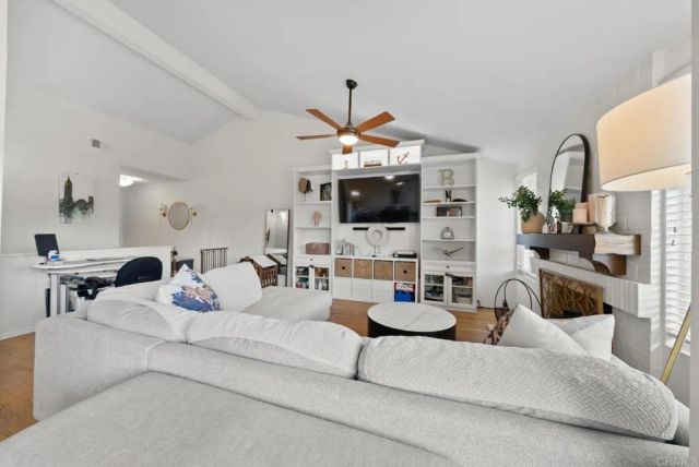 5965 Gaines Street, San Diego, CA 92110