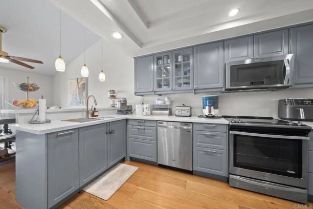 5965 Gaines Street, San Diego, CA 92110