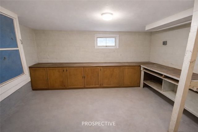 338 Taylor St, Bloomfield, PA 15224