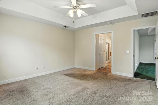 3131 9th Street Drive NE 53, Hickory, NC 28601
