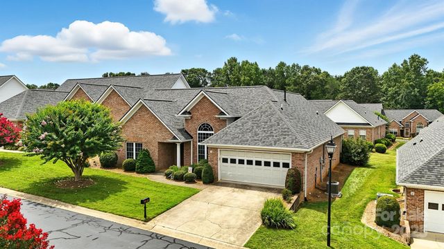 3131 9th Street Drive NE 53, Hickory, NC 28601