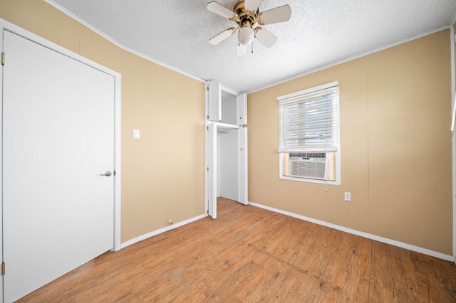 895 Hcr 2452 N, Hillsboro, TX 76645