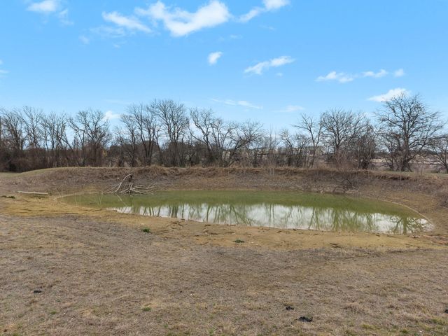 895 Hcr 2452 N, Hillsboro, TX 76645