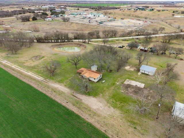 895 Hcr 2452 N, Hillsboro, TX 76645