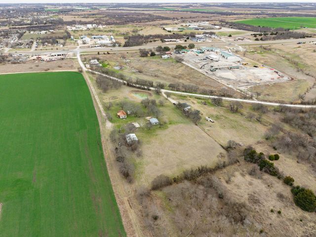 895 Hcr 2452 N, Hillsboro, TX 76645