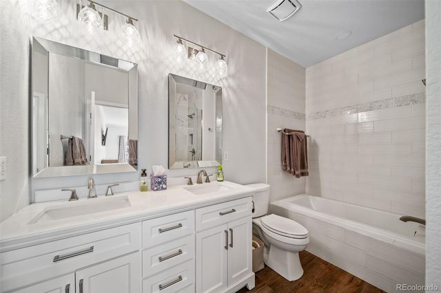 9569 Pearl Circle 202, Parker, CO 80134