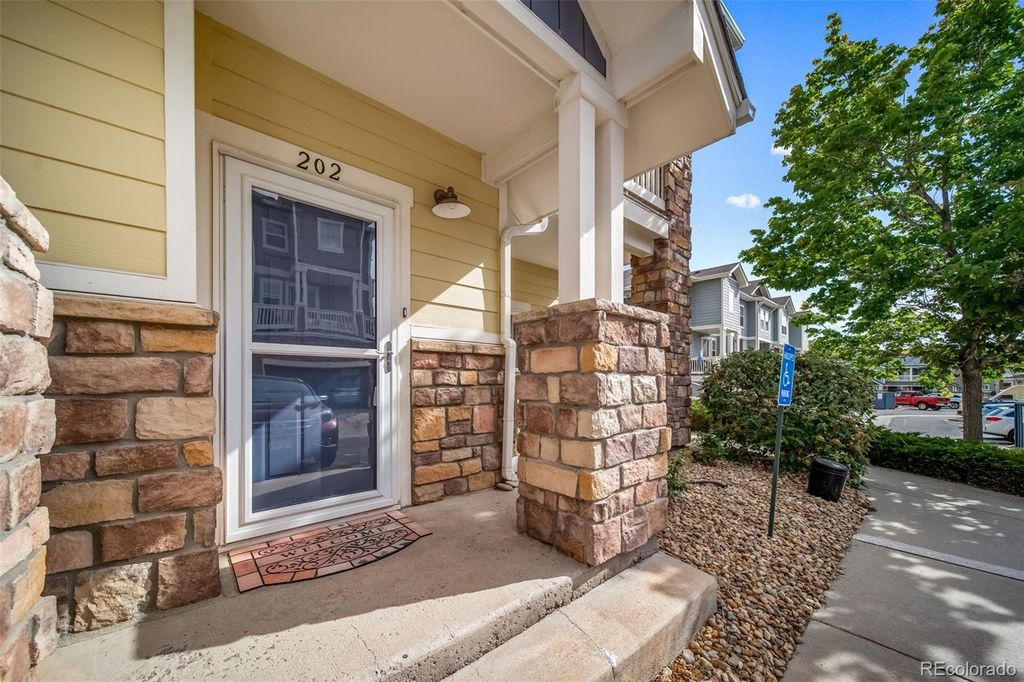 9569 Pearl Circle 202, Parker, CO 80134