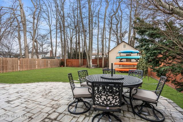 51 7th Street, Belford, NJ 07718