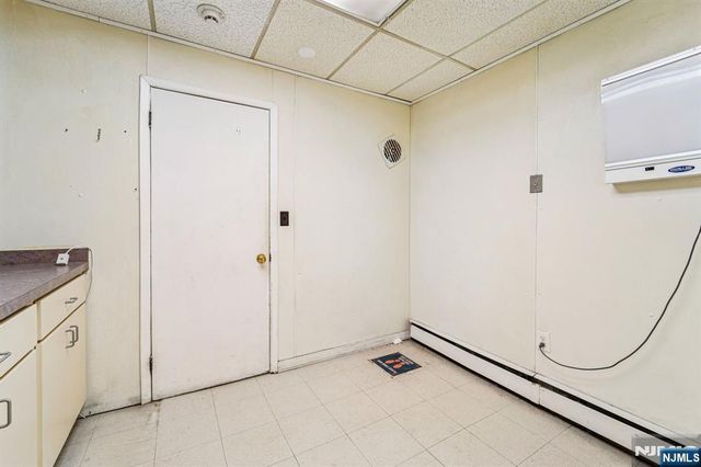 600 Kennedy Boulevard 1, Union City, NJ 07087