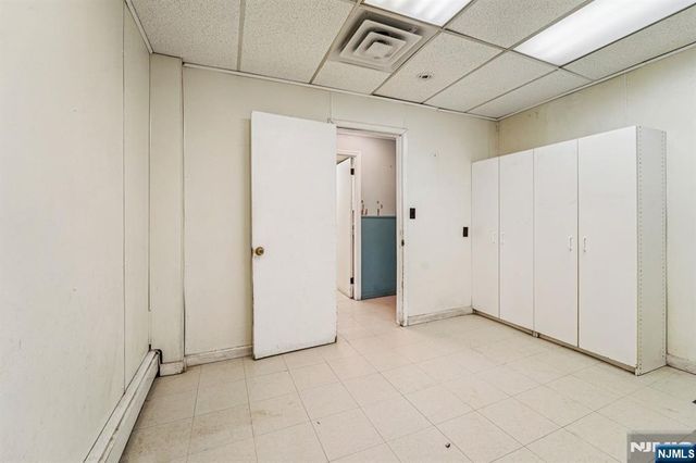 600 Kennedy Boulevard 1, Union City, NJ 07087