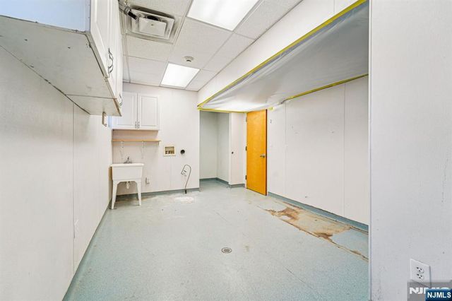 600 Kennedy Boulevard 1, Union City, NJ 07087