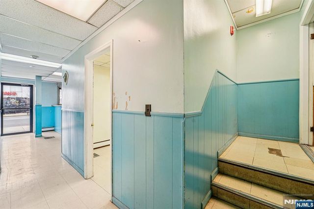 600 Kennedy Boulevard 1, Union City, NJ 07087