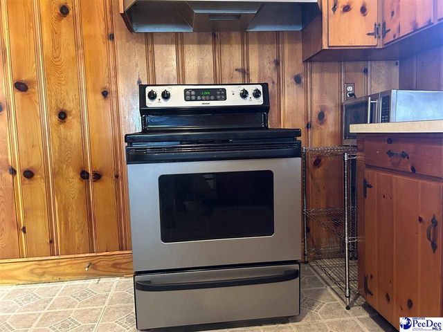 1712 Hazel Drive, Florence, SC 29501