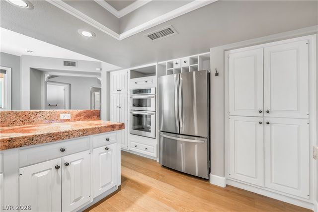 5142 Southern Hills Lane, Las Vegas, NV 89113