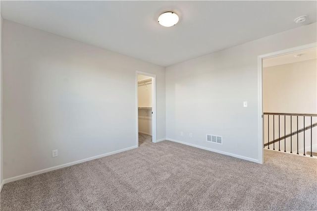 11803 N Bellaire Avenue, Kansas City, MO 64156