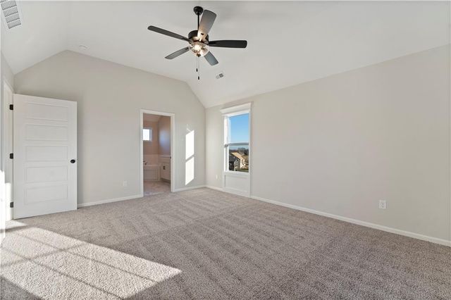 11803 N Bellaire Avenue, Kansas City, MO 64156