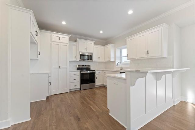 11803 N Bellaire Avenue, Kansas City, MO 64156