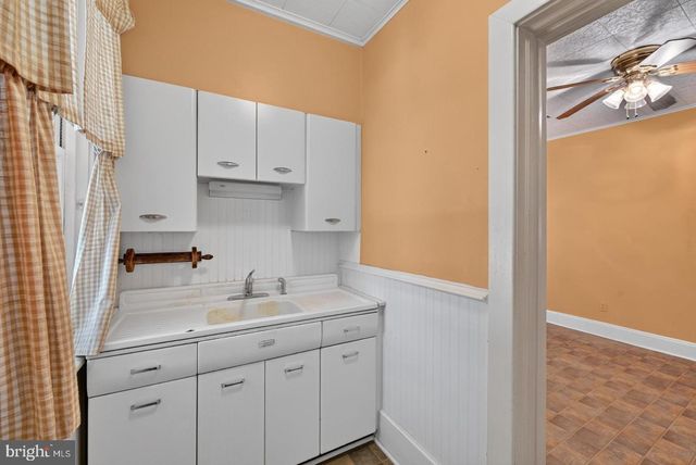 538 BOSLER AVE, Lemoyne, PA 17043