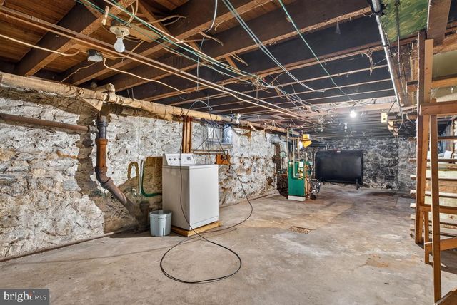 538 BOSLER AVE, Lemoyne, PA 17043
