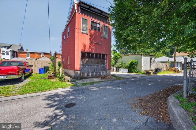 538 BOSLER AVE, Lemoyne, PA 17043