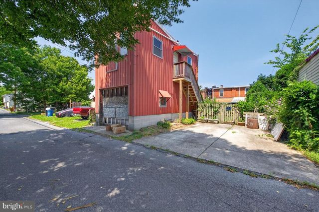 538 BOSLER AVE, Lemoyne, PA 17043