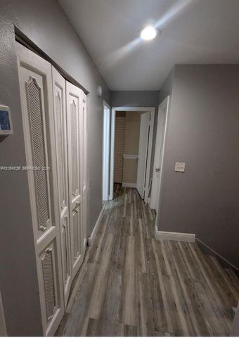 4430 NW 92nd Way, Sunrise, FL 33351