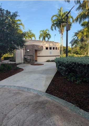 4430 NW 92nd Way, Sunrise, FL 33351