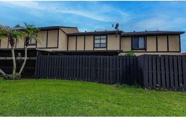 4430 NW 92nd Way, Sunrise, FL 33351