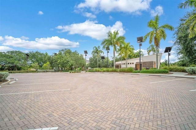 4430 NW 92nd Way, Sunrise, FL 33351