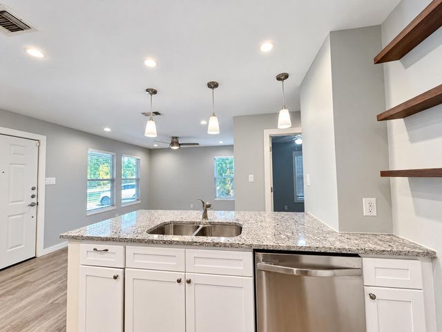 813 Emerald Wood DR, Austin, TX 78745