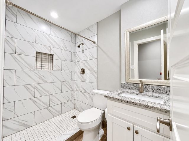 813 Emerald Wood DR, Austin, TX 78745