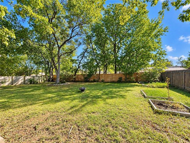 813 Emerald Wood DR, Austin, TX 78745